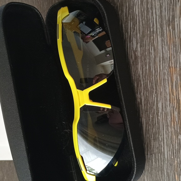 Revo Sunglasses - Picture 1 of 5